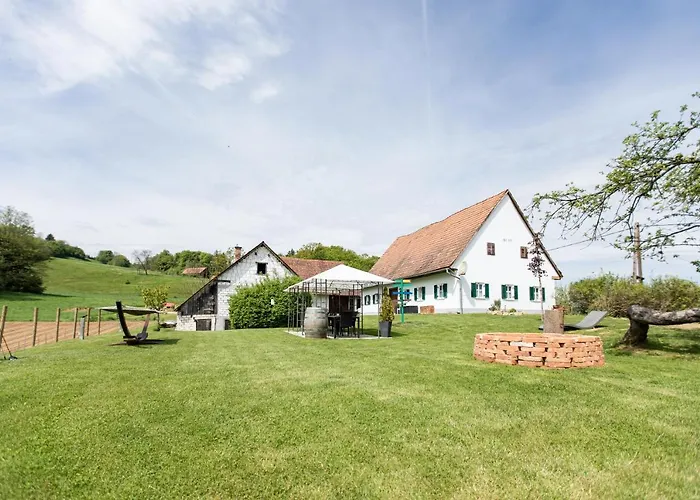 Hof-areal Suedsteiermark Dein Ort Fuer Poltergruppen & Hochzeiten * Sankt Nikolai im Sausal